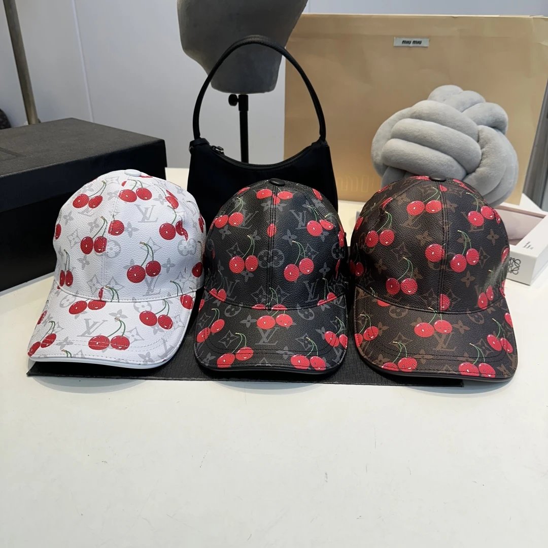 Louis Vuitton Hats Monogram baseball cap — 22white