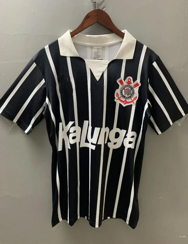 Penalty Football Jerseys Retro Brazilian Club Designs product detail image 7