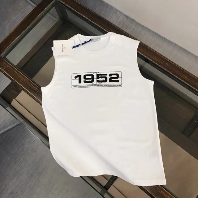 Moncler Vests Sleeveless Logo-Graphic Vest product detail image 8