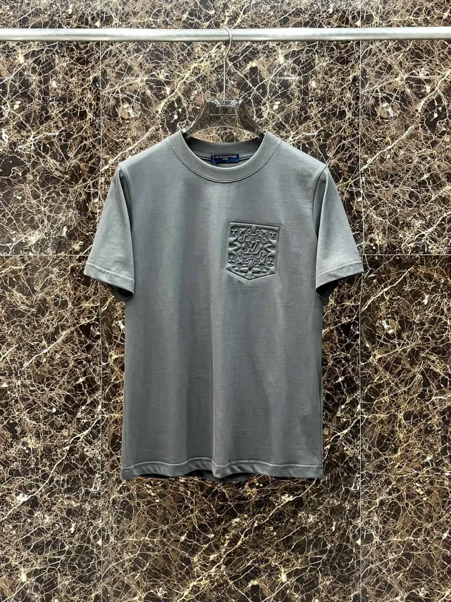 Loewe T-Shirts Short-Sleeve Graphic T-Shirt product detail image 13