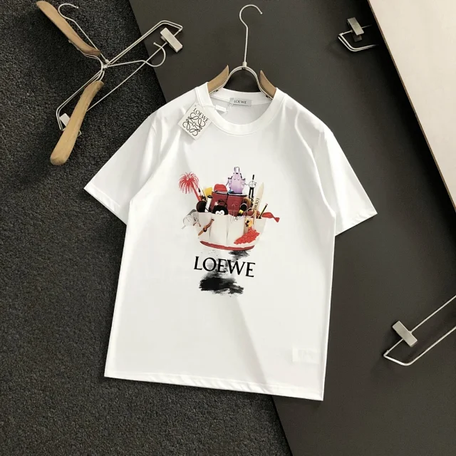 Loewe T-Shirts Short-Sleeve Graphic T-Shirt product detail image 4