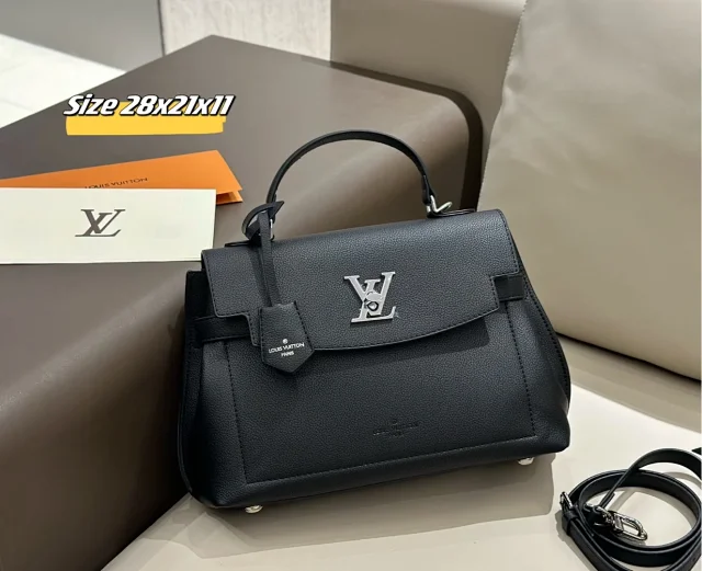 Louis Vuitton Crossbody Bags Monogram shoulder and belt bag designs product detail image 6