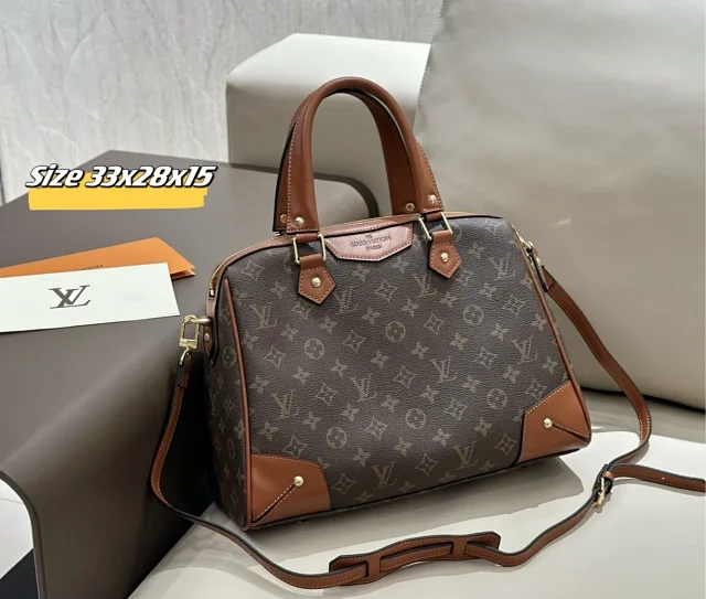 Louis Vuitton Crossbody Bags Monogram shoulder and belt bag designs product detail image 14