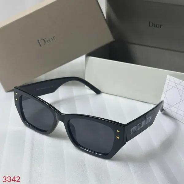 Miu Miu Gradient Green Gold-Trimmed Rimless Sunglasses - 16