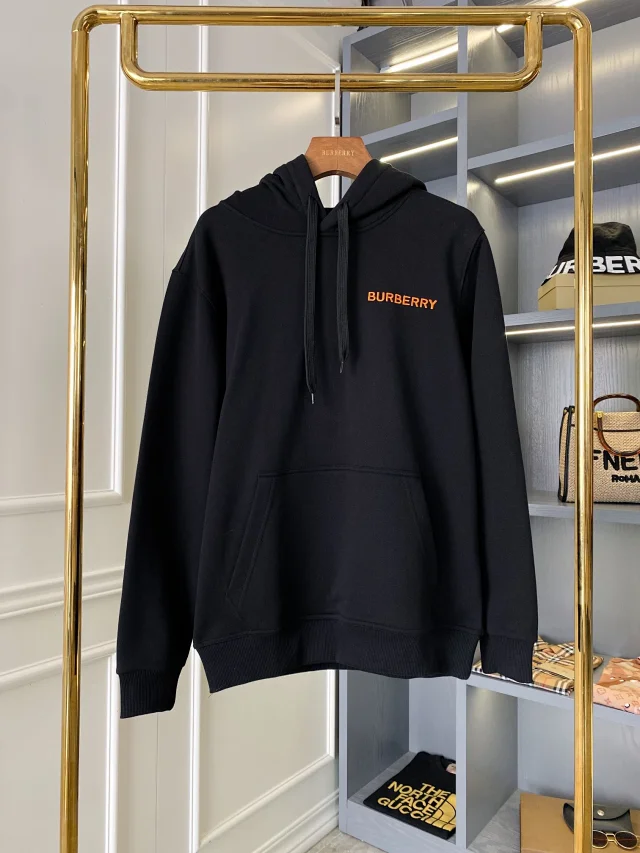 Burberry Hoodies & Sweatshirts Crewneck Logo Sweatshirt product detail image 8
