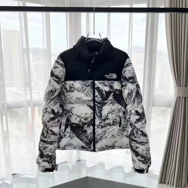 The North Face down jacket: seller detail photo 7