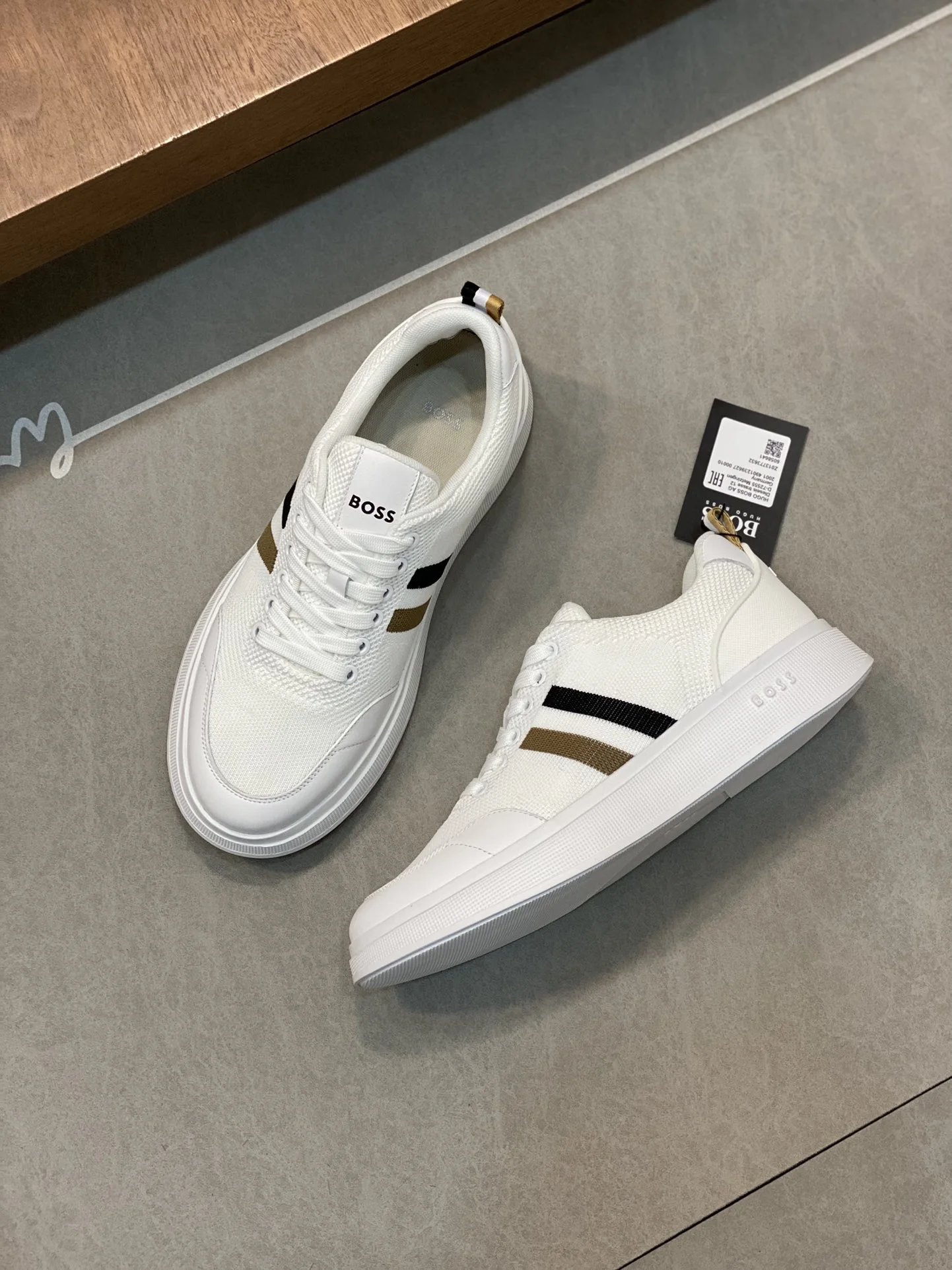 Hugo Boss Logo Print Sneakers Gray - 10