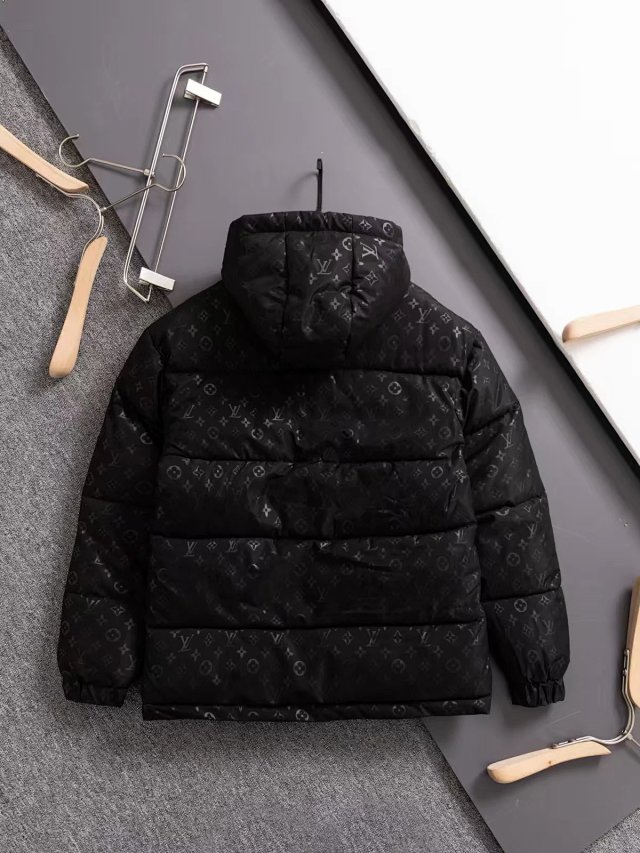 Louis Vuitton Puffer Jacket: seller detail photo 3