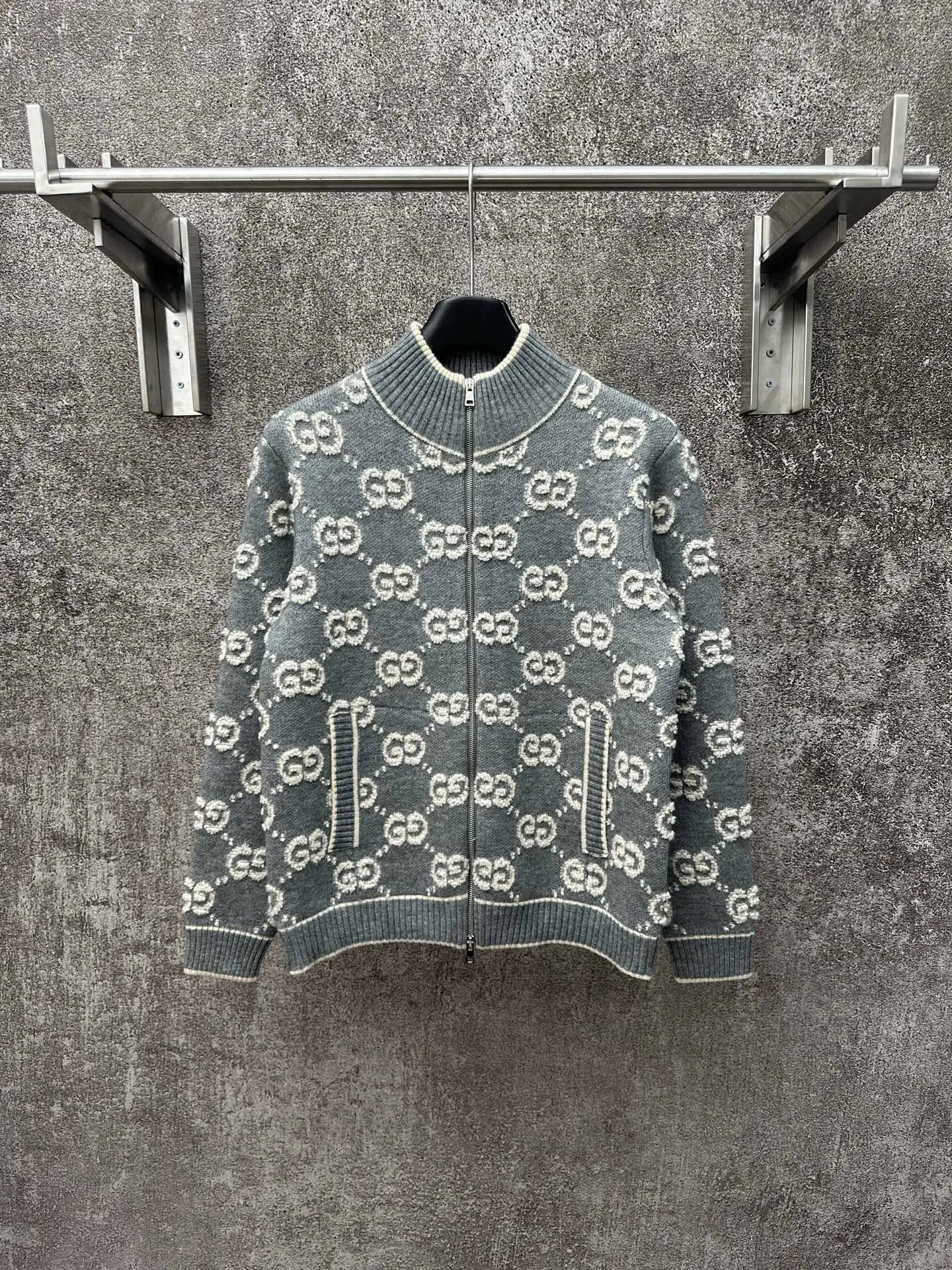 Gucci Coat-831