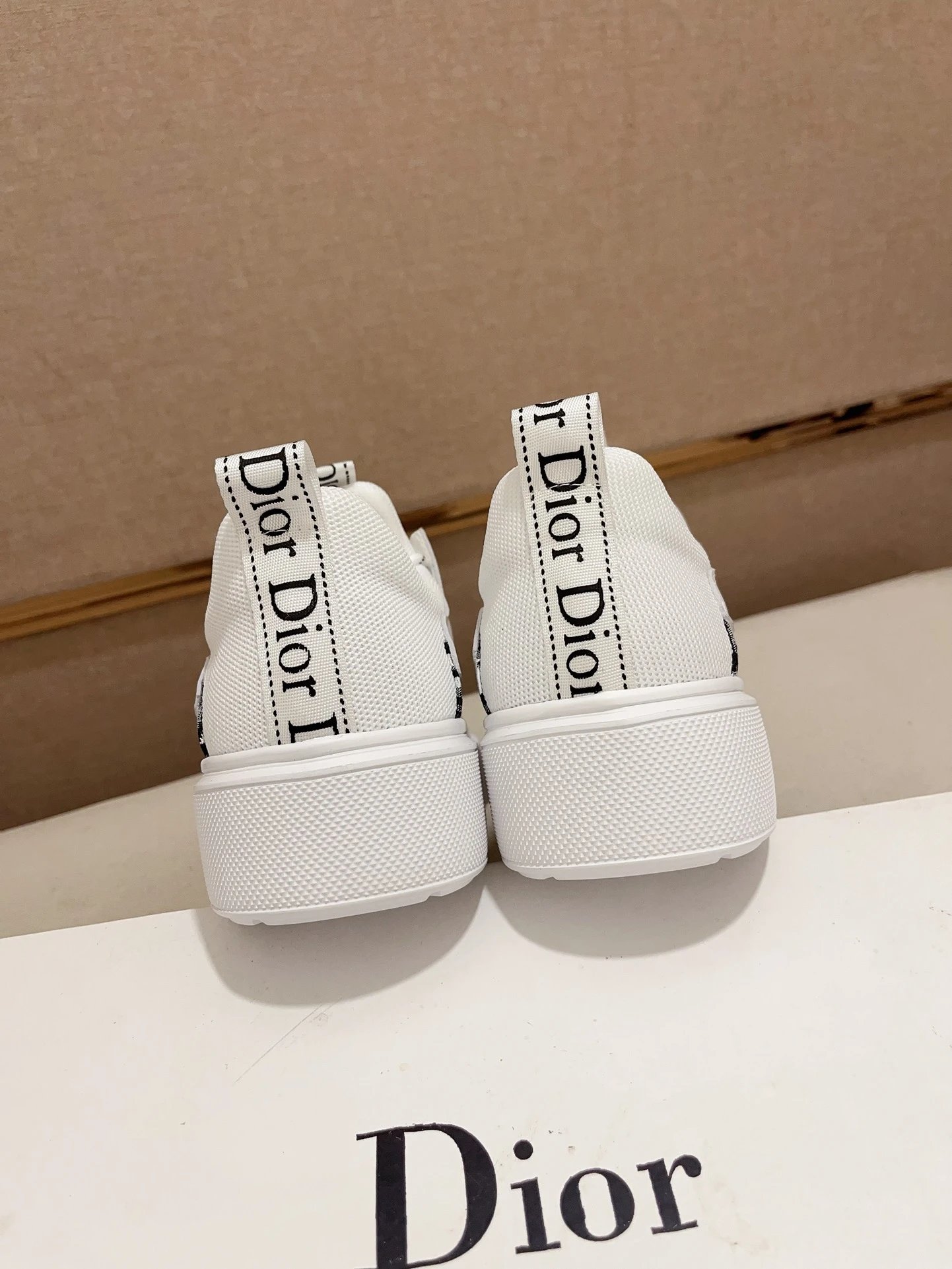 Dior B23 Oblique Print White Chunky Sneakers - 10