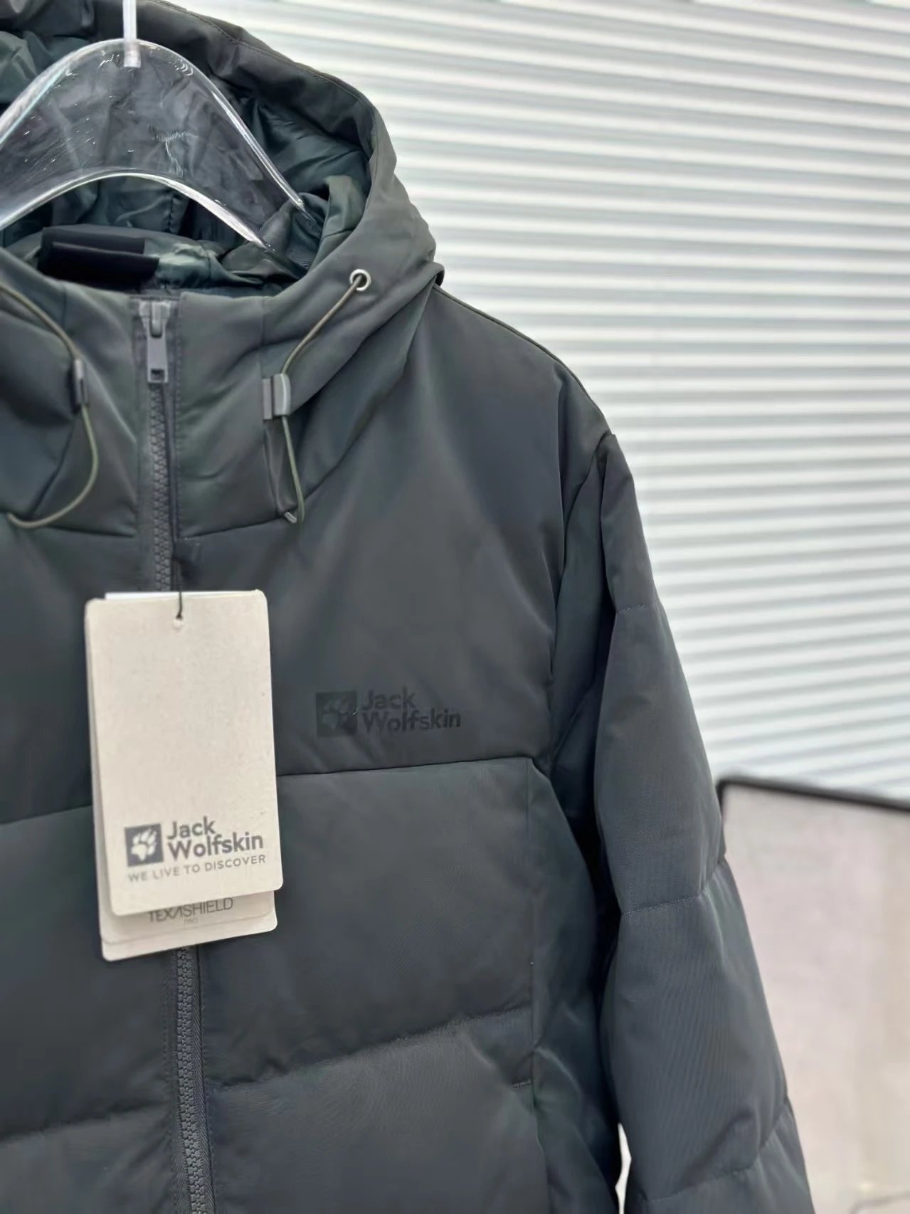 Design Jack Wolfskin Down Jacket Black Outerwear Down Jacket - 6