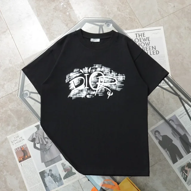 Dior T-Shirts Short-sleeve graphic logo T-shirt product detail image 9