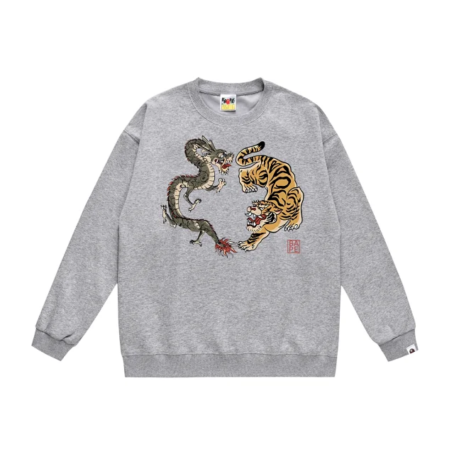 BAPE Hoodies & Sweatshirts Crewneck graphic sweatshirt product detail image 10