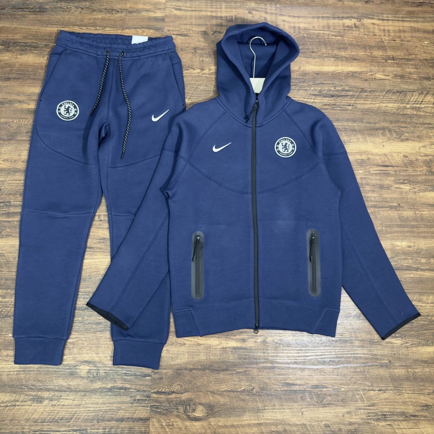 Nike Chelsea FC Hoodie & Pants