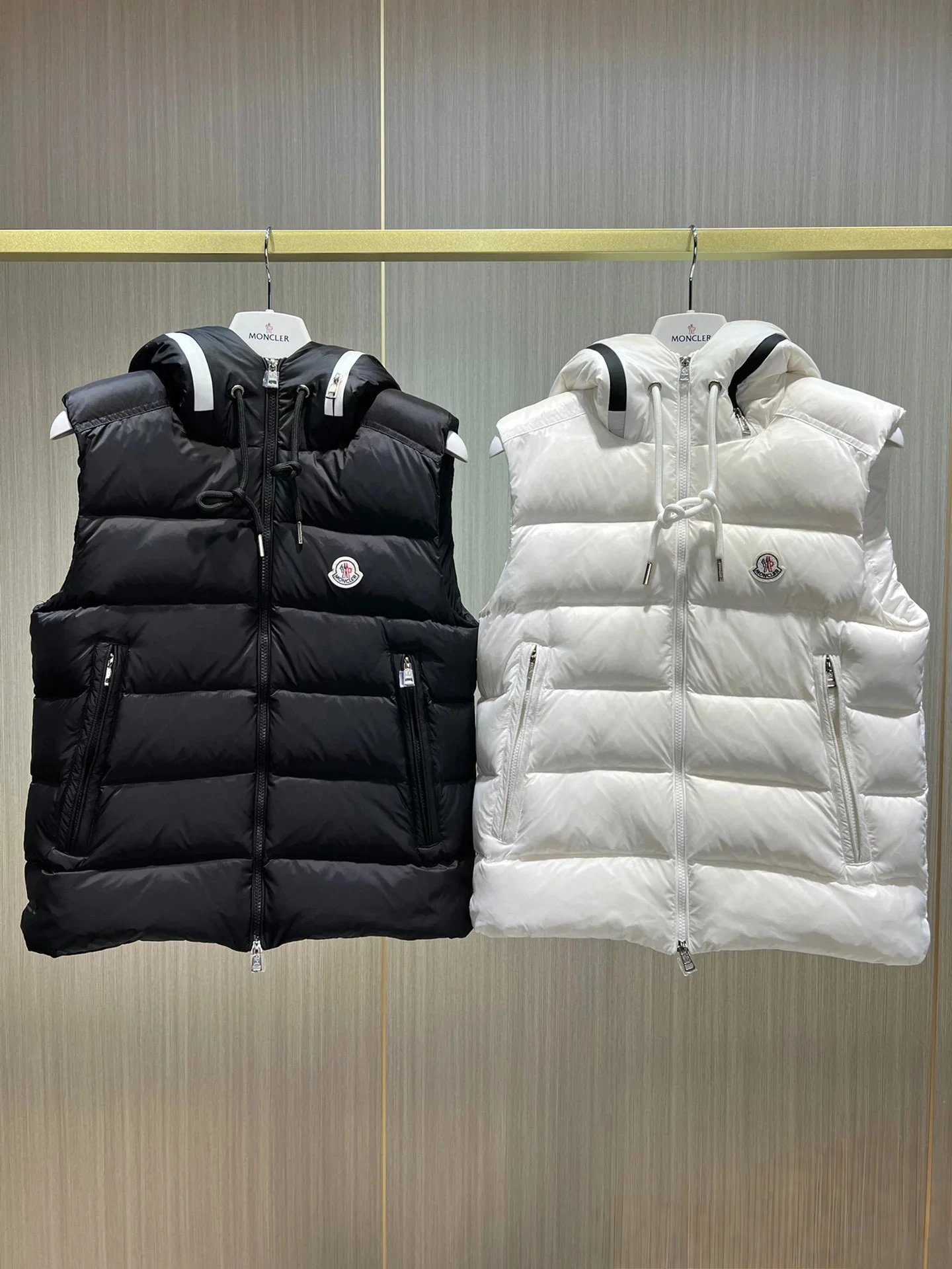 Moncler Hooded Down Vest Black Outerwear.vest - 11