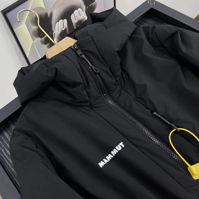 Mammut Jackets DX 246-1 Hooded Padded Jacket product detail image 5