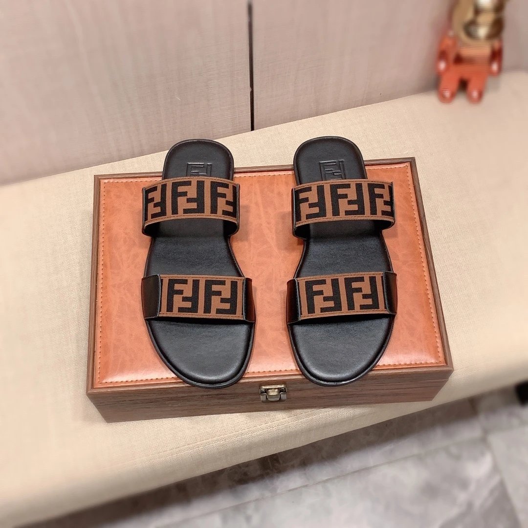 Fendi FF Logo Slide Sandals [6