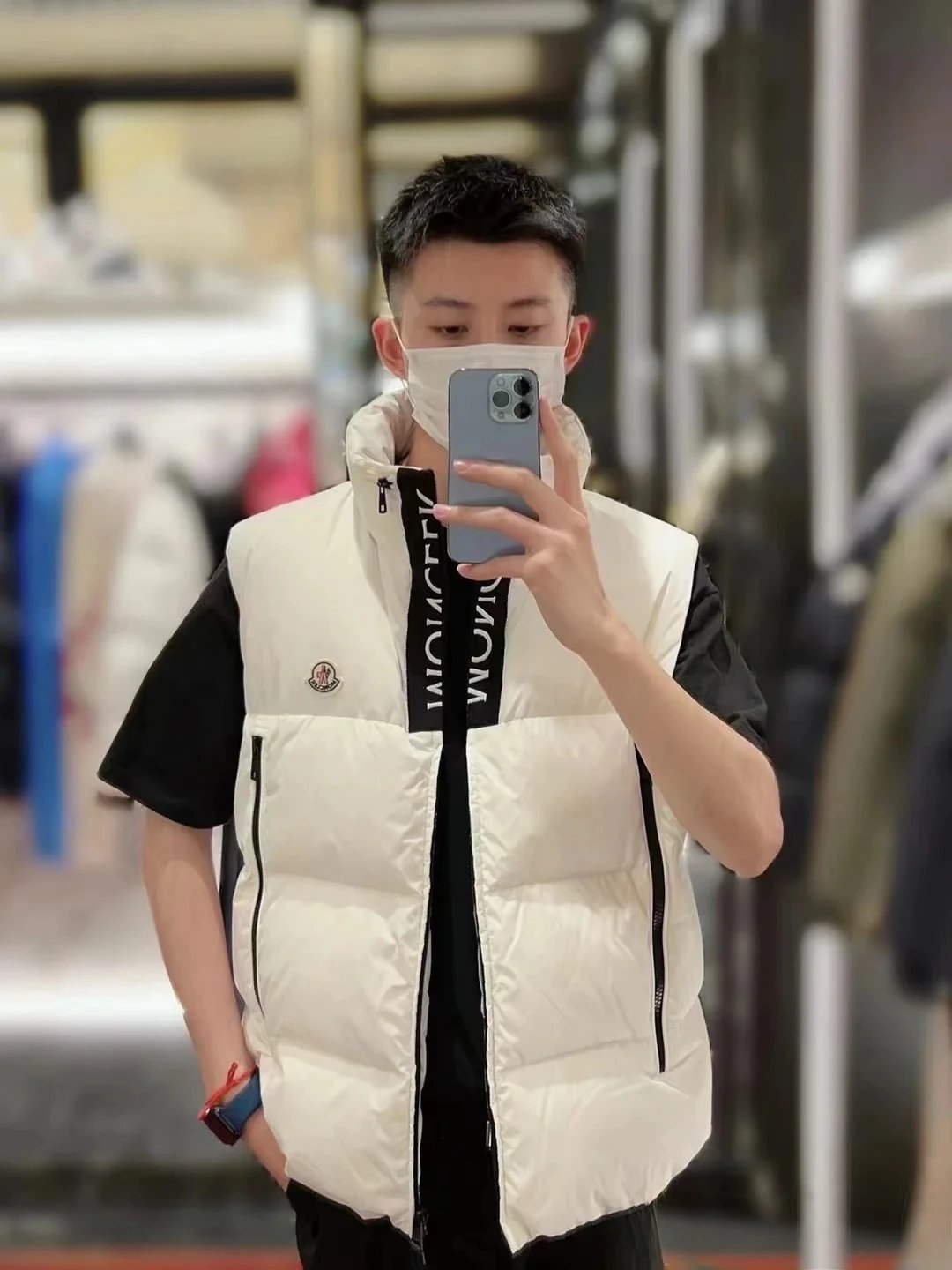 Moncler Genius Moncler Moncler Genius White Down Vest Outerwear.vest - 9
