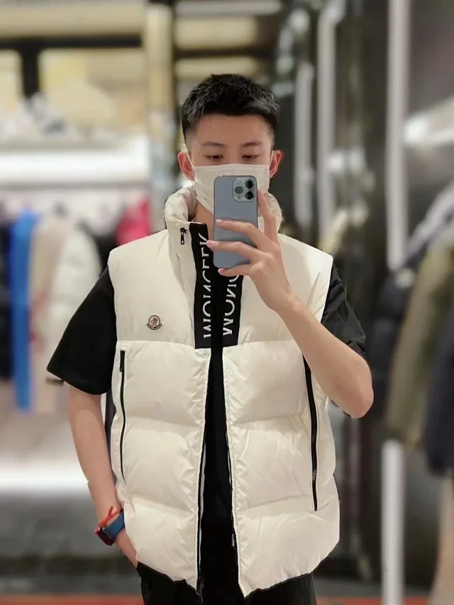 Moncler Vests Quilted stand-collar zip vest with vertical pockets product detail image 8