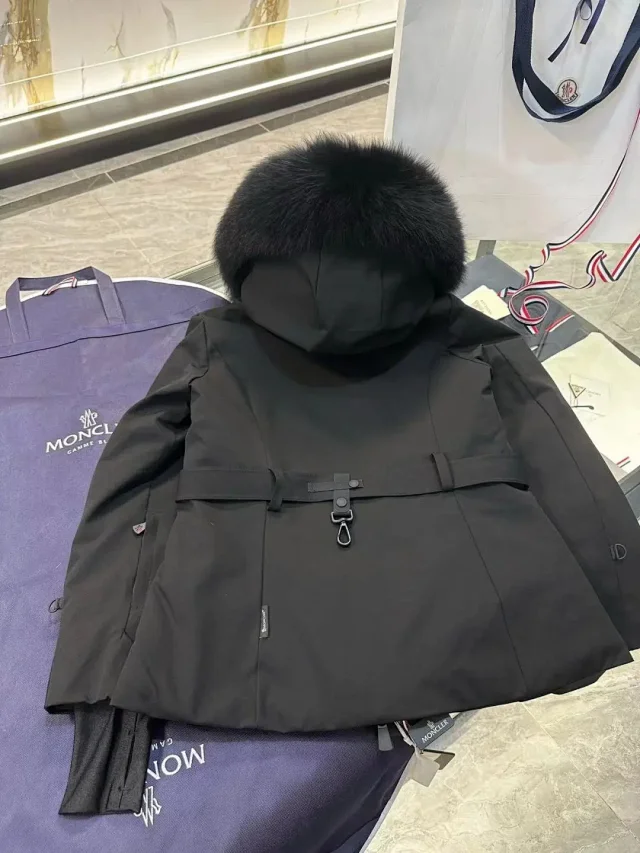 Moncler Down Jackets Fur-trim hooded belted jacket product detail image 4