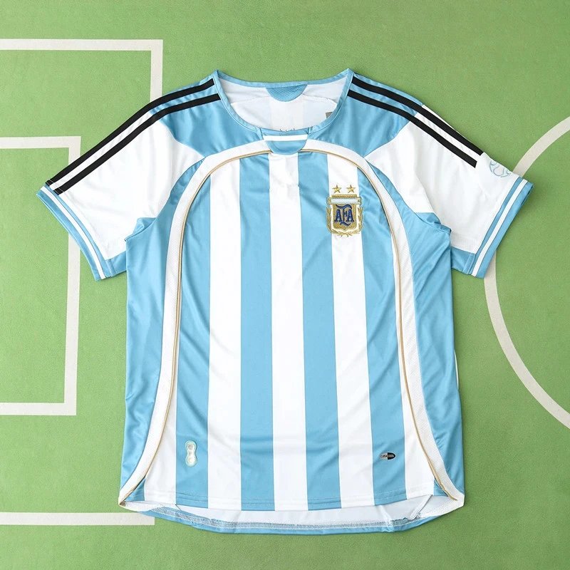 2006 season Argentina home retro Fan version