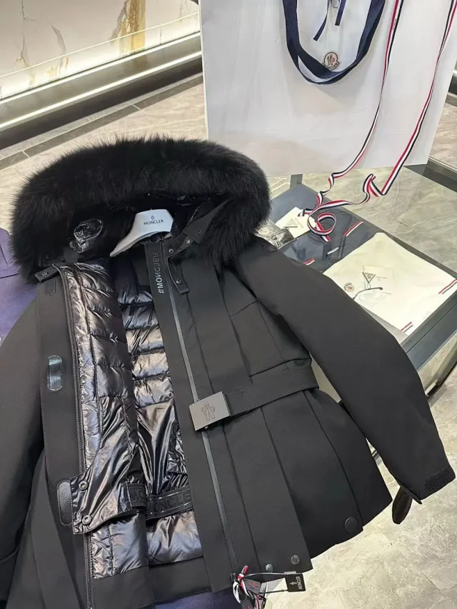Moncler Down Jackets Fur-trim hooded belted jacket product detail image 6