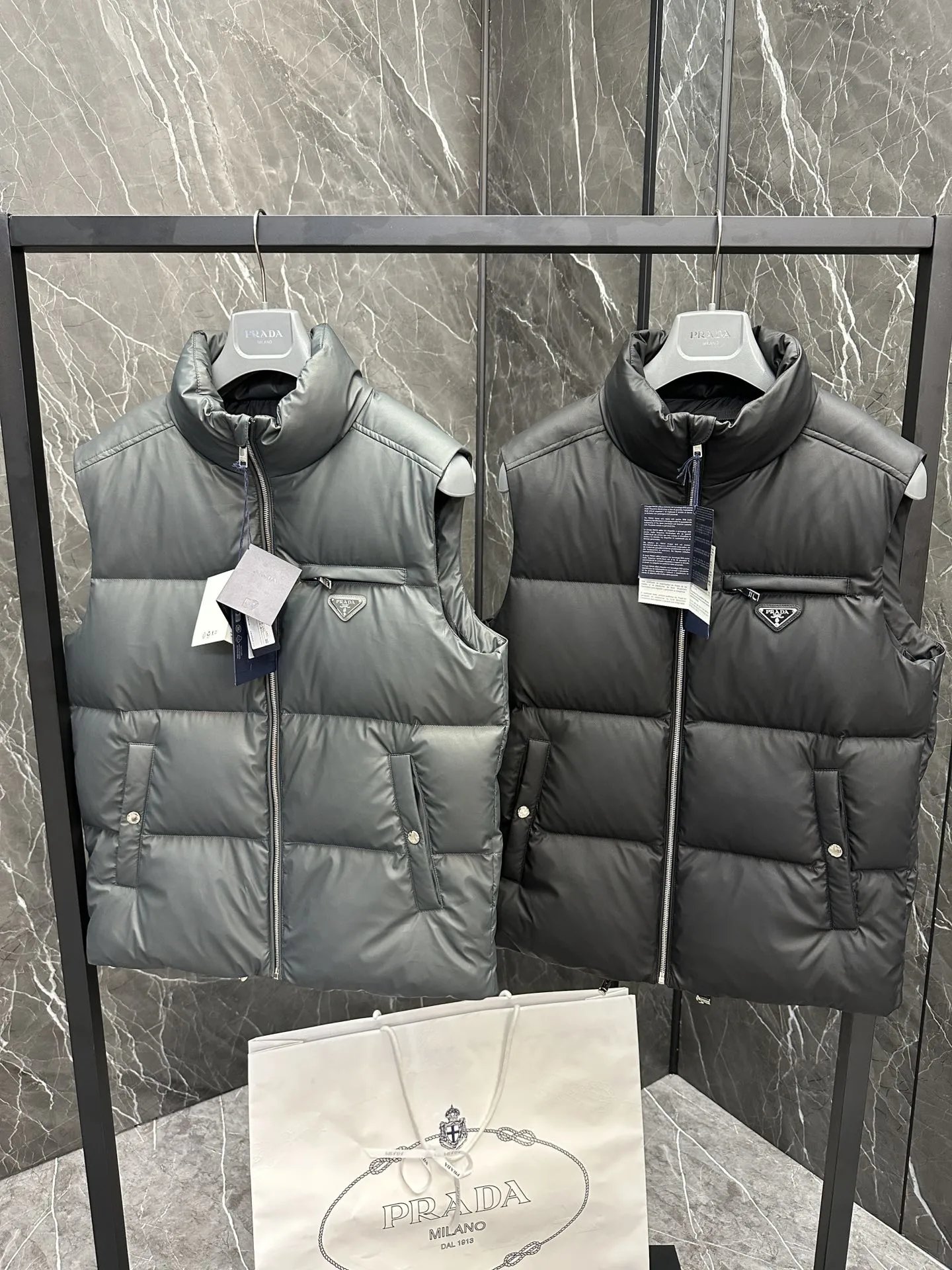 Prada Puffer Vest [2 styles]