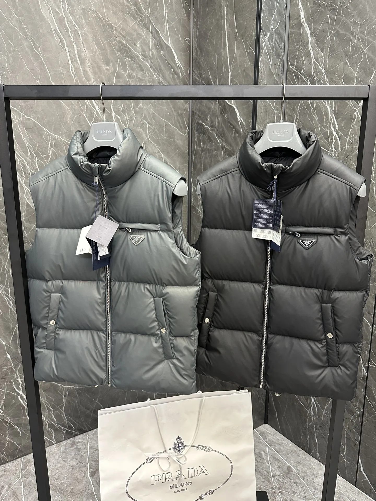 Prada Vest 622