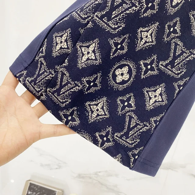 Louis Vuitton Shorts Monogram side-panel drawstring product detail image 10