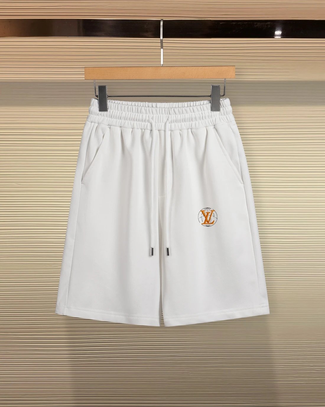 Louis Vuitton Shorts Drawstring Logo — 20