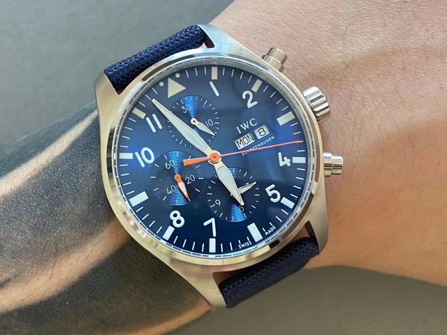 IWC Watch: seller detail photo 12