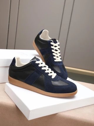 Maison Margiela Replica Low-Top Navy Black Gum