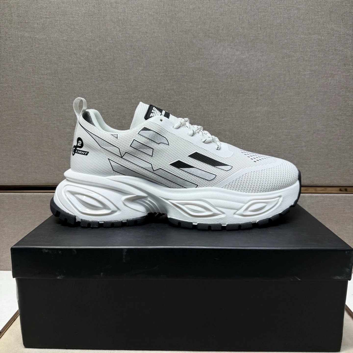 Emporio Armani EA7 Altura Light Runner White Black