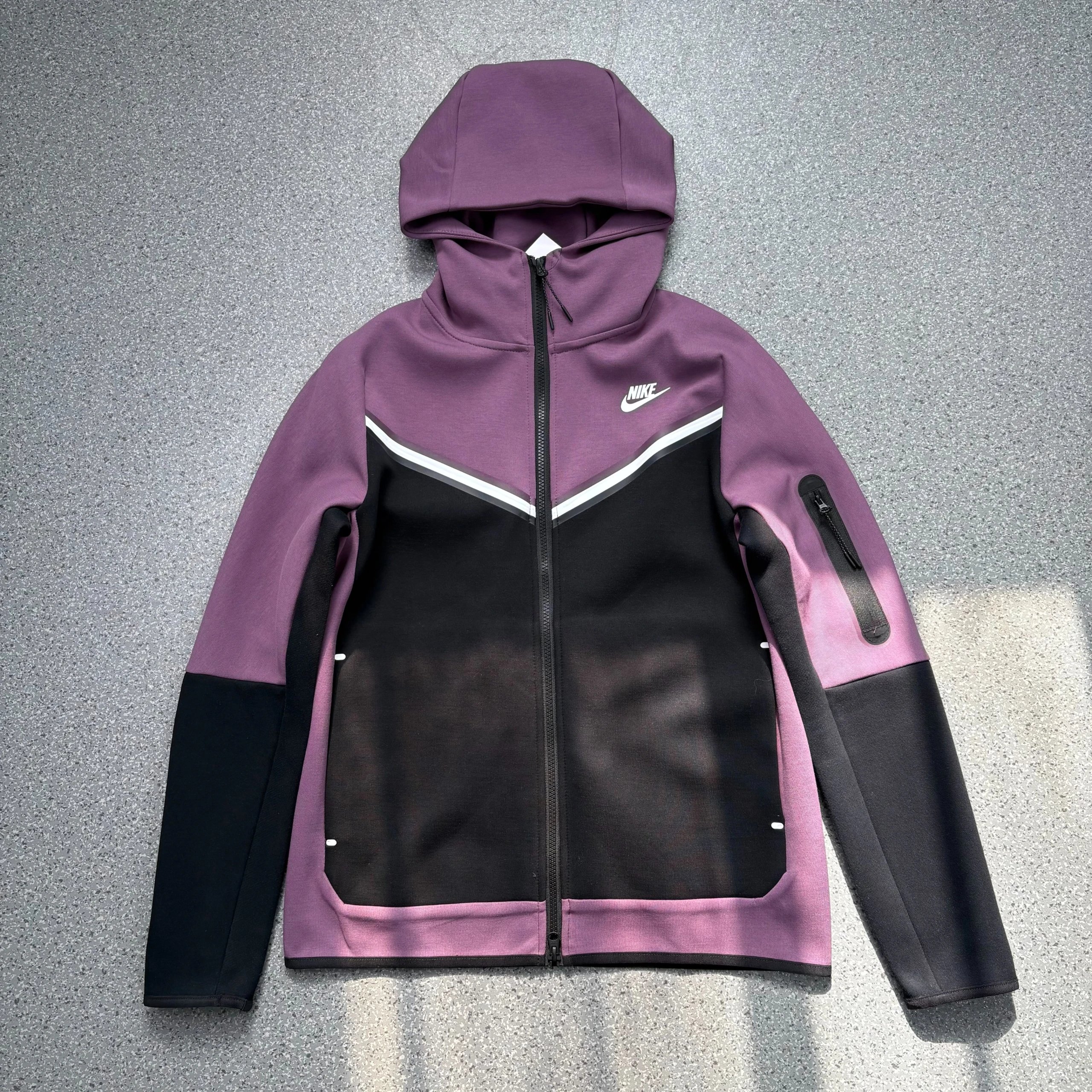 Fragrant taro purple patchwork black top