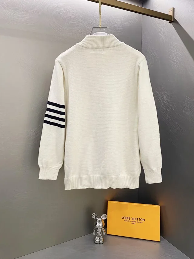 Unbranded Knitwear DX 219-1 Full-Zip Mock-Neck Striped-Sleeve Cardigan product detail image 5