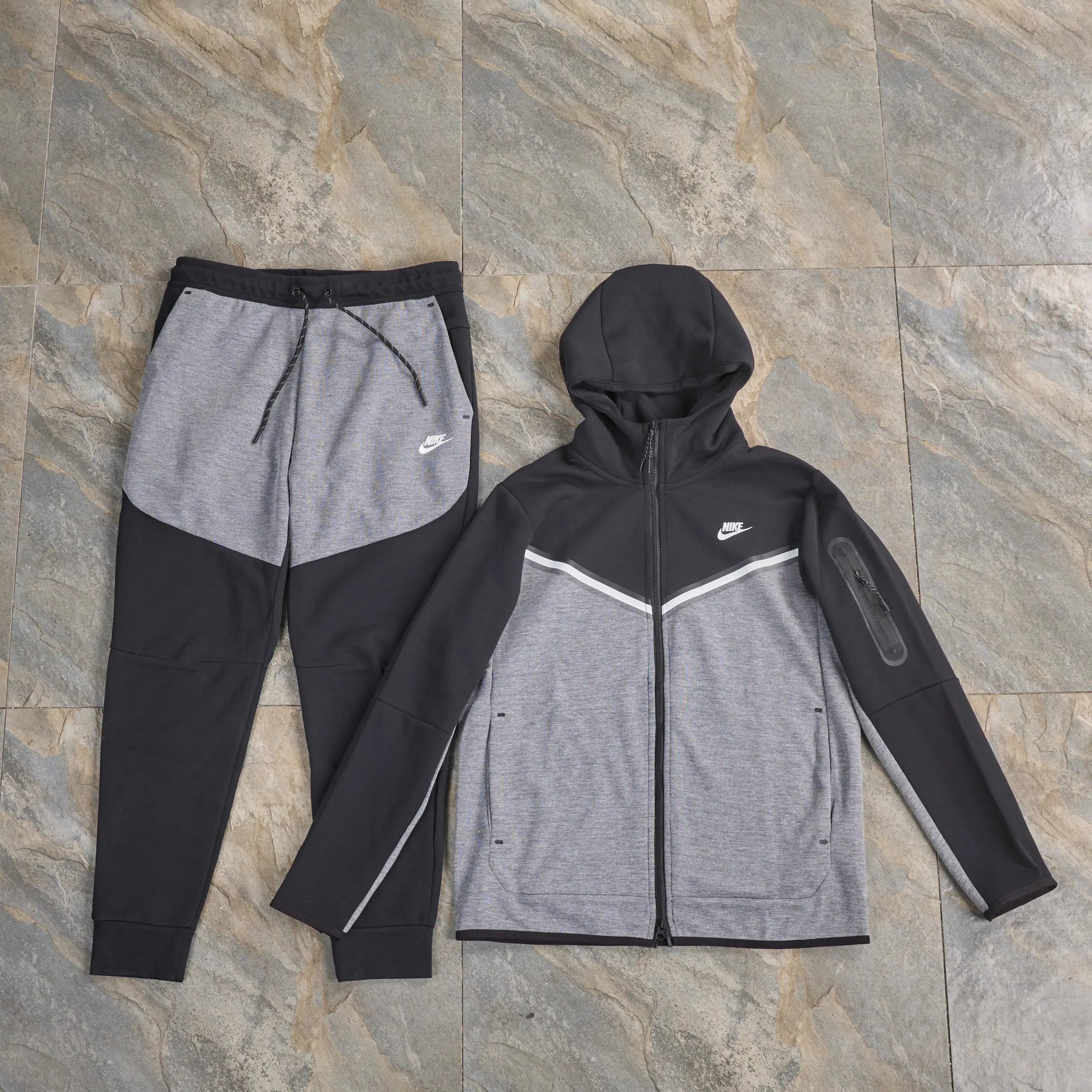 黑拼深灰（全袖）套装