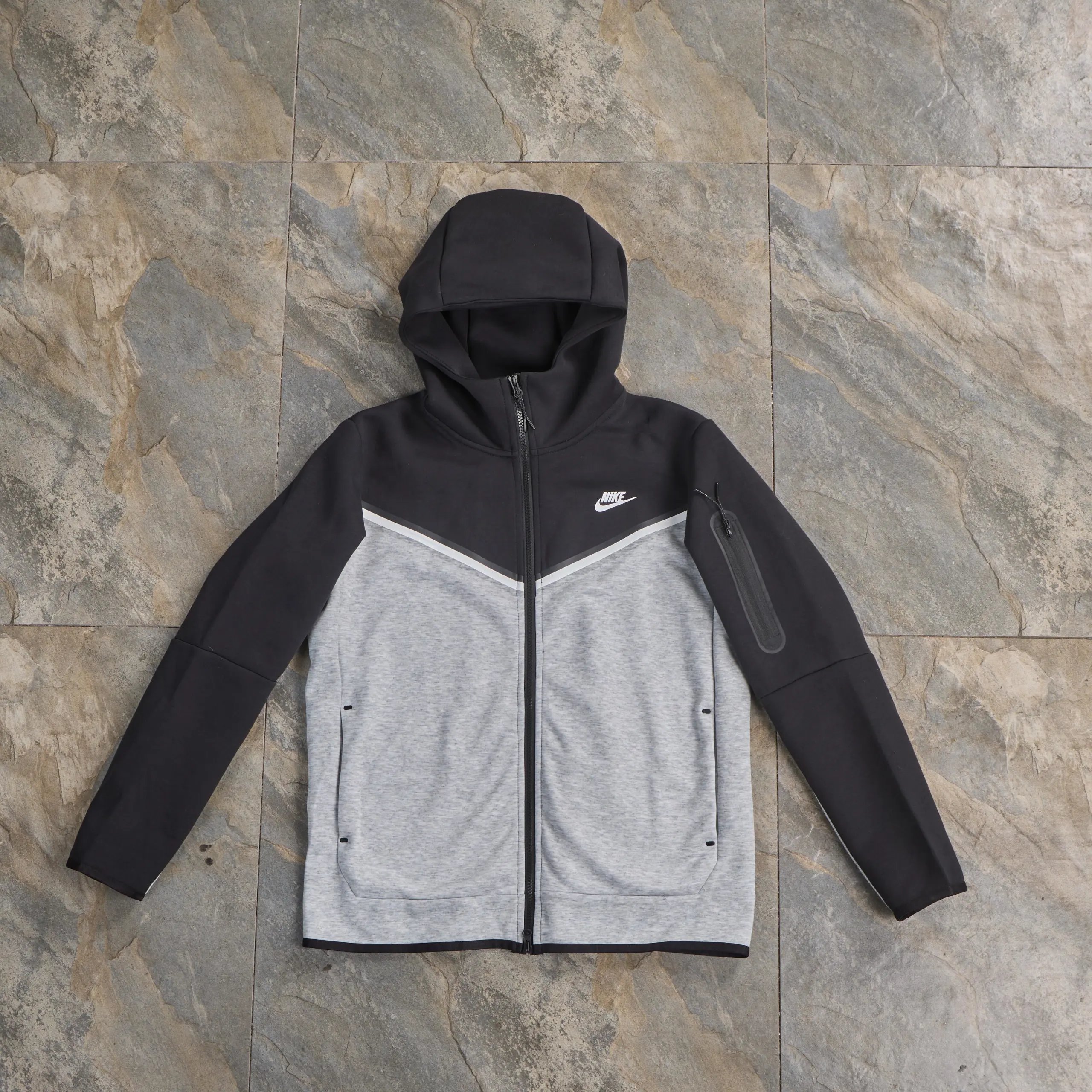Black patchwork light gray (full sleeved) top