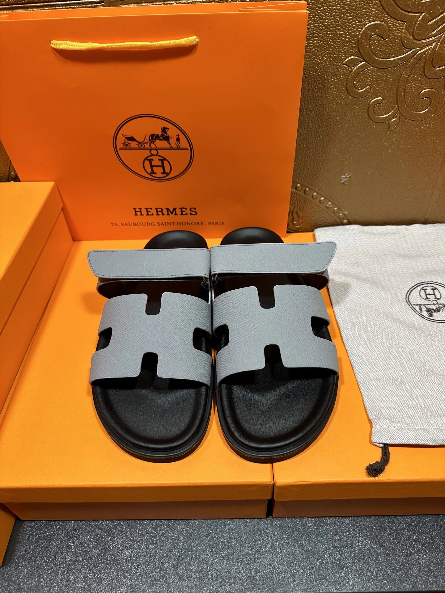 Hermès Oran Sandals Tan Suede and Black Rubber Slippers - 7