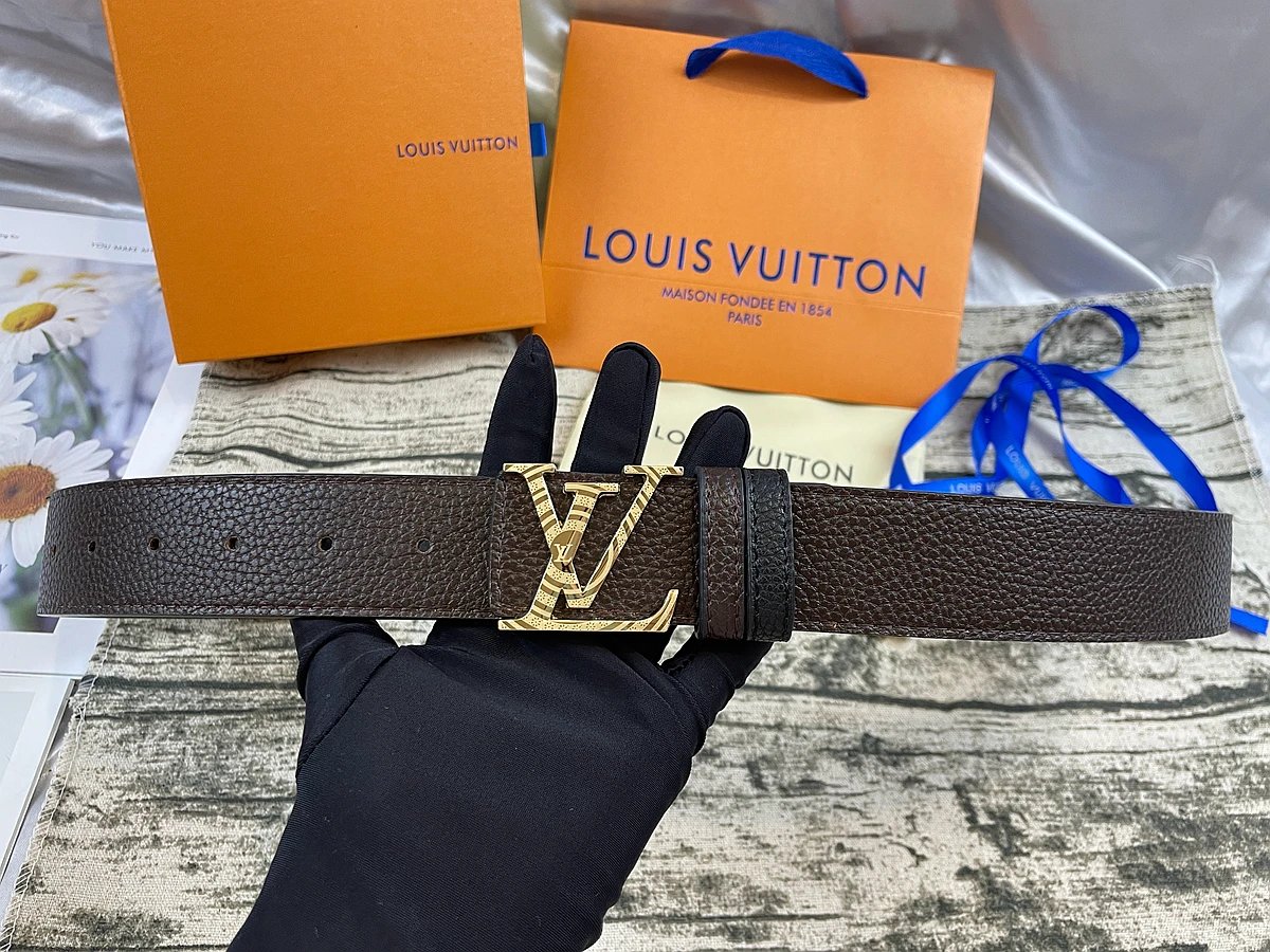 Louis Vuitton Initiales Reversible Belt Textured Gold Buckle Dark Brown Black
