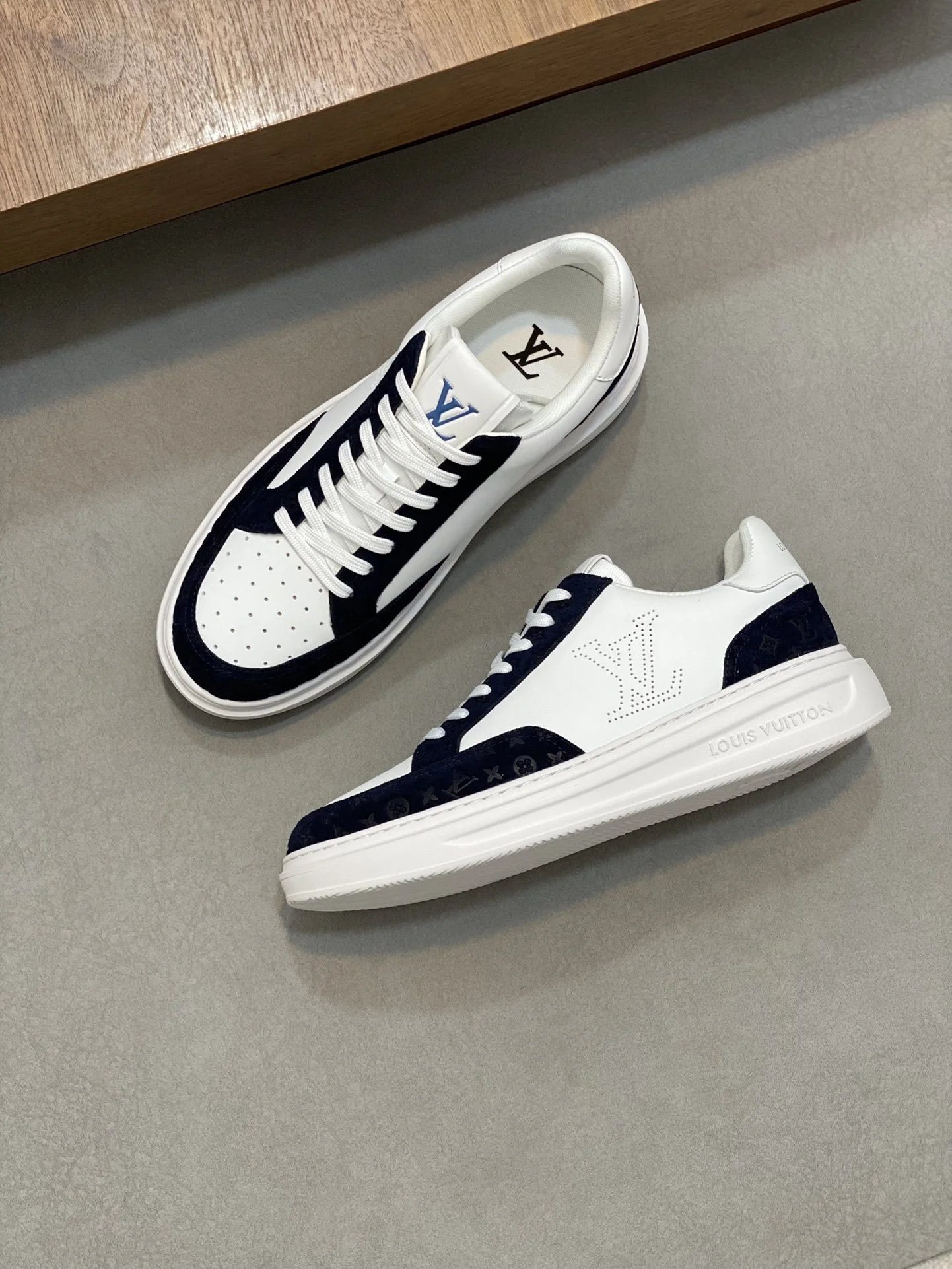 Louis Vuitton Rivoli Sneaker White Navy Monogram Suede