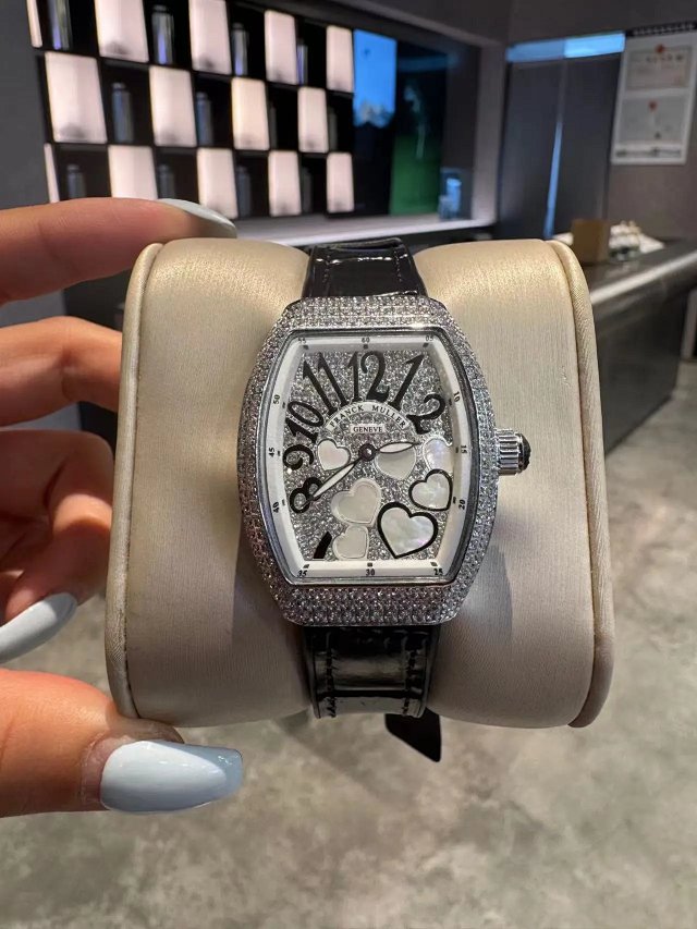 Franck Muller Watch: seller detail photo 8