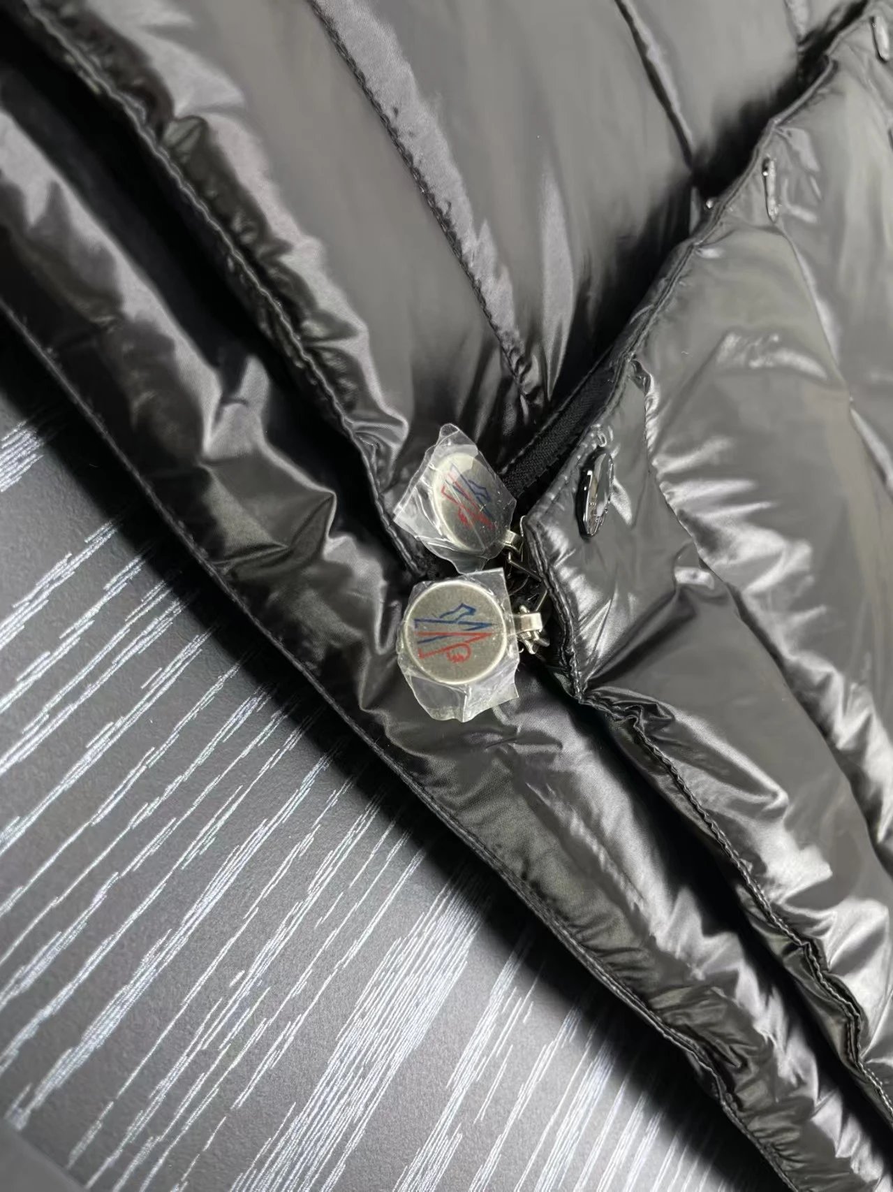 Moncler Maya Vest Black Down Vest Outerwear.vest - 5