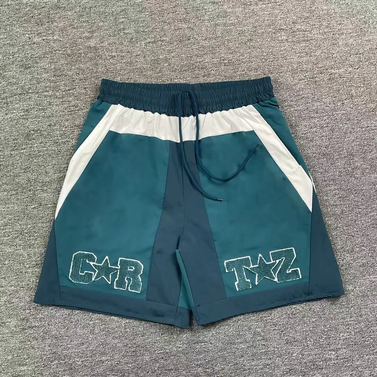Unbranded Shorts Color-block drawstring with chenille letter-and-star patches — 3