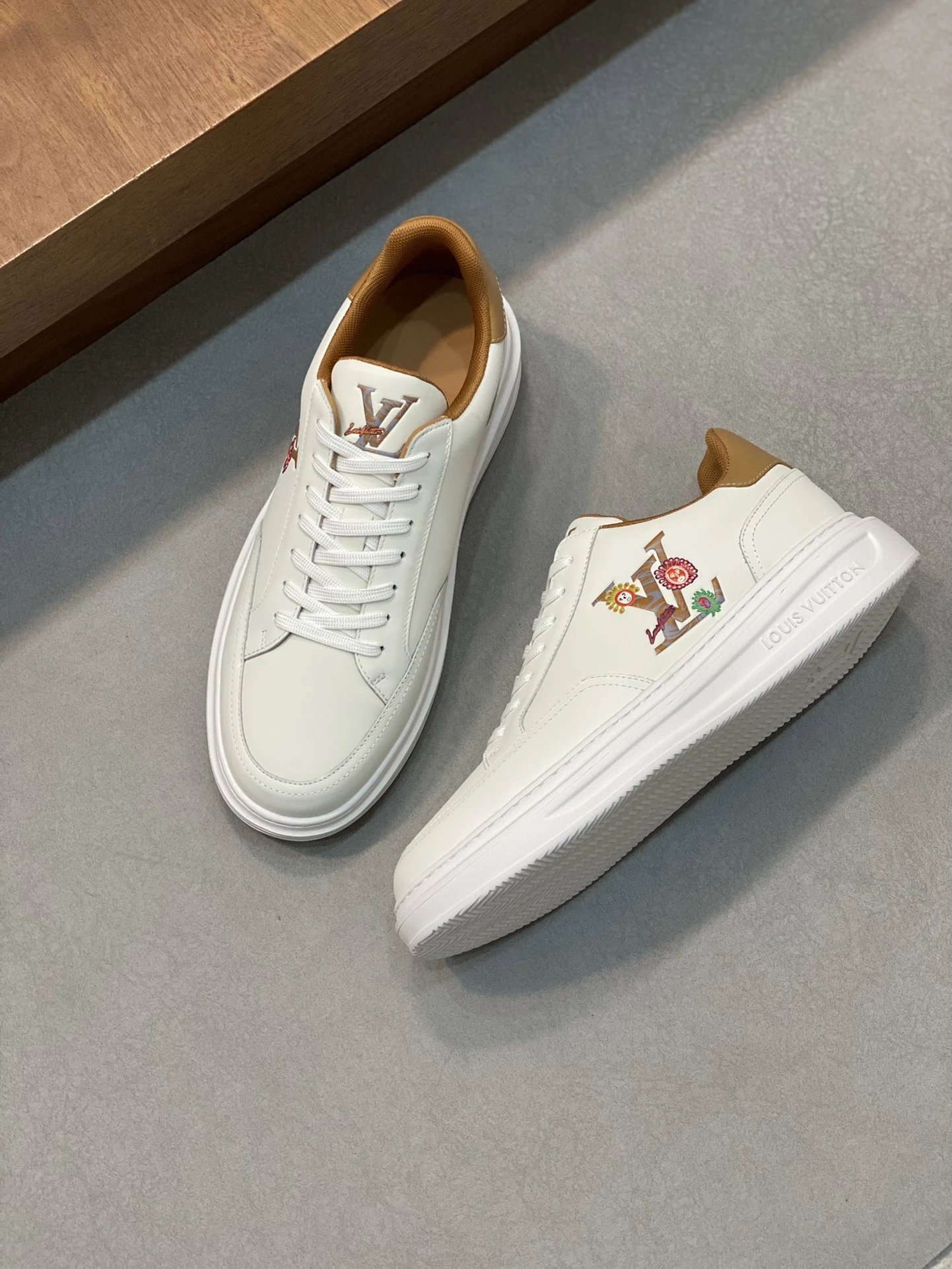 Louis Vuitton Beverly Hills Sneaker White Floral