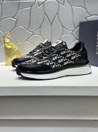 Dior Dior1 Runner Oblique Black White