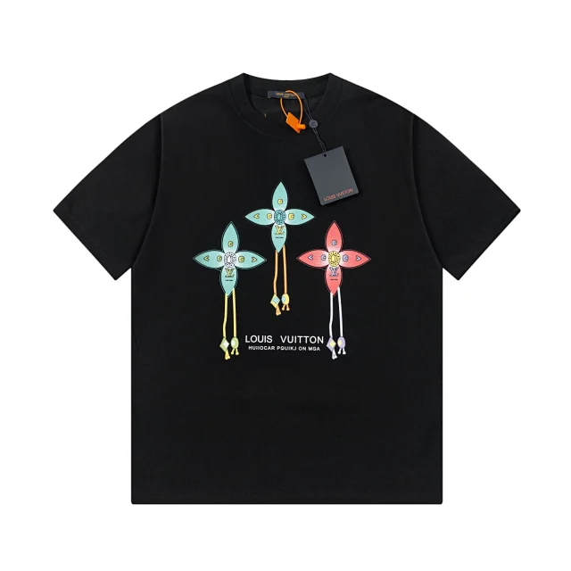 Louis Vuitton T-Shirts LV Graphic Print product detail image 7