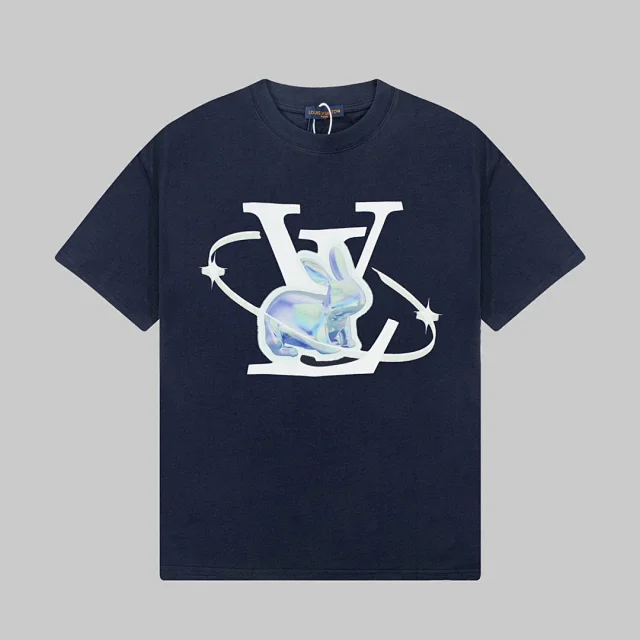 Louis Vuitton T-Shirts LV Graphic Print product detail image 2
