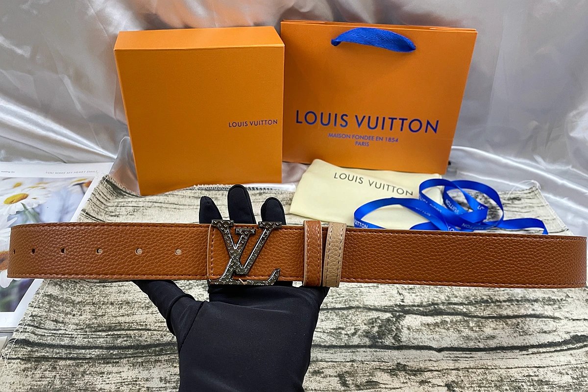 Louis Vuitton Initiales Reversible Belt Studded Silver Buckle Tan Beige