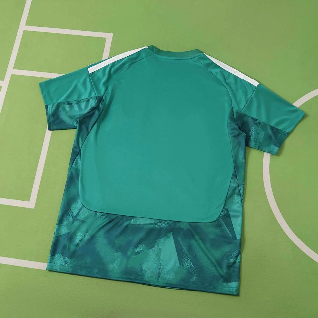 2026 Germany Goalkeeper Training Jersey: seller detail photo 3