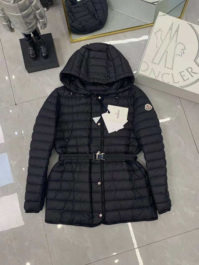 Moncler Down jacket: seller detail photo 9